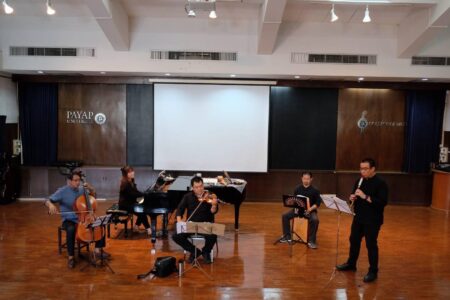 Combining Traditional Thai and Western Instruments in Contemporary Thai Music