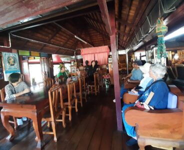 Step into history with an insightful talk inside a traditional wooden house in Phayao.